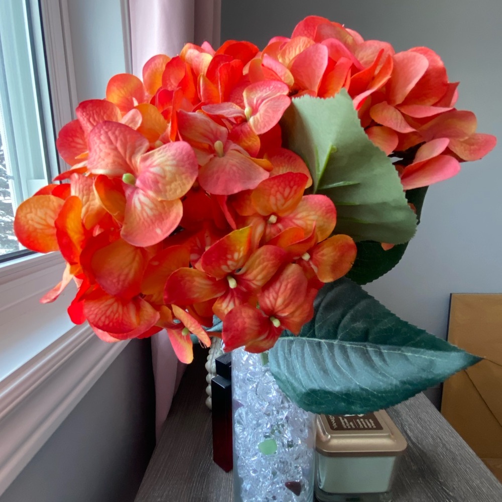 Coral artificial flowers